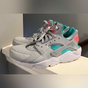 Nike Air Huarache Run South Beach
